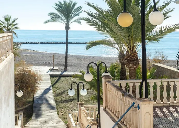 Bonito apartamento en la playa
